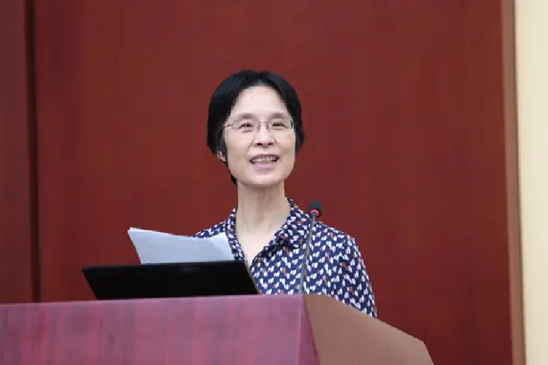 江小涓